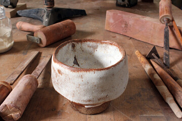 Shinoware Chawan ceramics pottery tea bowl with craftsman studio tools