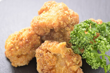 鶏の唐揚げ