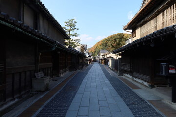  Japanese traditional houses in a tourist spot in Takehara City in Hiroshima Prefecture in Japan 日本の広島県竹原市の観光スポットにある日本的伝統家屋群