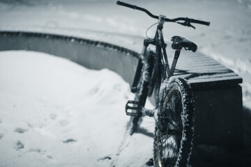 Bicycle in the winter on the street.