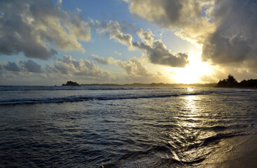 Sri Lanka, the Indian Ocean in the rays of the setting sun