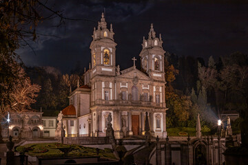 Fototapeta na wymiar church at night