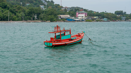Fototapeta na wymiar Ko Sichang Thailand, อำเภอ เกาะสีชัง 