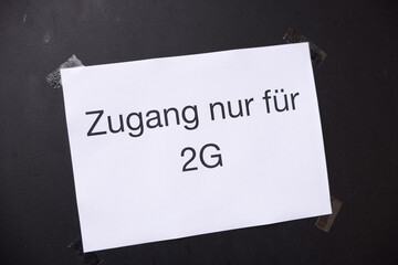 Symbolbild Corona-Virus, Zugang nur mit 2G