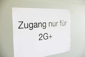 Symbolbild Corona-Virus, Zugang nur mit 2G+