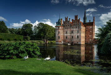 Obraz premium Castle estate during summer day in Egeskov Slot, Denmark
