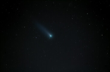 Comet Leonard streaking across the night sky