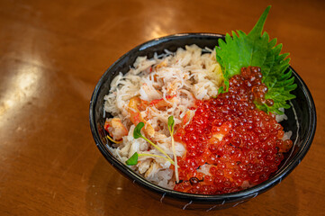 蟹とイクラの海鮮丼