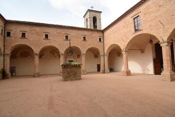 Fototapeta na wymiar interno della Verna monastero Francescano nel casentino