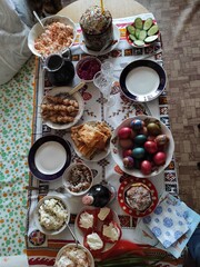 food, table, cup, plate, decoration, food, easter, breakfast, glass, drink, tea, fruit, restaurant, dish, dessert, dinner, nobody, sweet, eat