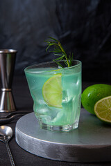 mojito cocktail with lime