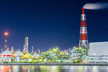 四日市の工場夜景
