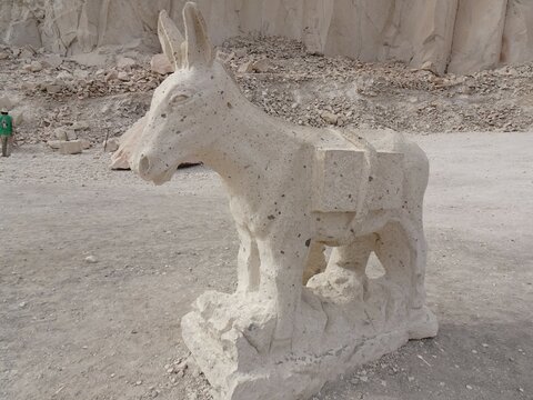 [Peru] The sculpture of Donkey in The sillar route Quarry  (Arequipa)