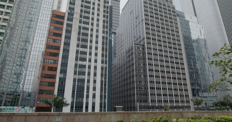 Naklejka premium Business office tower in Hong Kong city