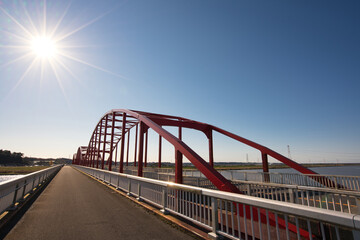 神崎大橋と太陽