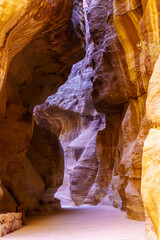 Siq canyon, leads to the ancient Nabatean city of Petra