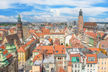 Obraz na płótnie Canvas Wroclaw, Poland - largest city of Silesia, Wroclaw displays a colorful Old Town that becomes even more amazing if seen from the top of St Mary Magdalene Church