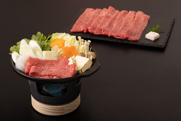 黒毛和牛　牛肩ロースすきやき肉