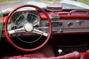 Oldtimer Sportwagen Innenraum