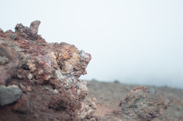 Particolare di una roccia del paesaggio vulcanico Etna