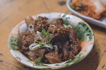 日本愛知県の韓国料理居酒屋の絶品モツ煮込み