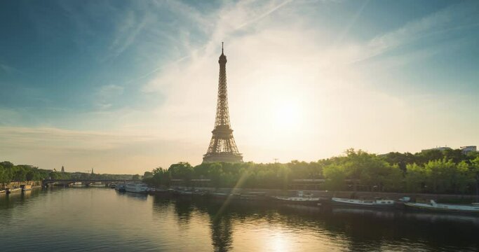 hyper lapse, Eiffel tower, Paris, France