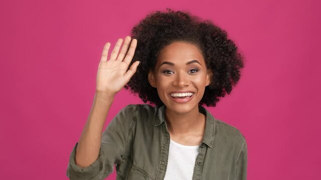Lady blogging conference wave hand shout isolated fuschia color background