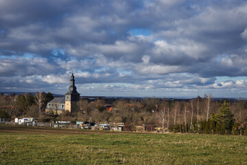 Fototapeta na wymiar view to small village Büßleben and its church