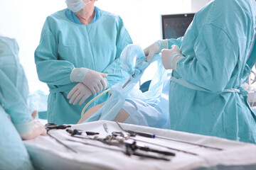 Surgeons perform laparoscopic surgery. Laparoscopic surgery. Operation under general anesthesia....