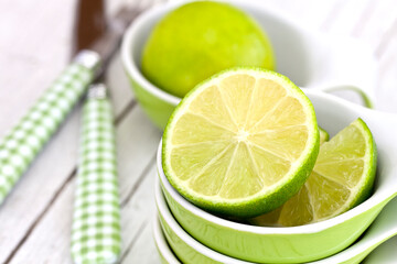 Naklejka na ściany i meble Fresh Green Lemon Still Life