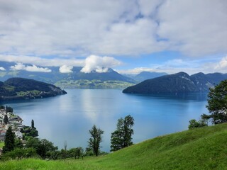 Der Blick von der Rigi auf den Vierwaldstättersee in der Schweiz.