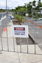 Excavation sign Keep out