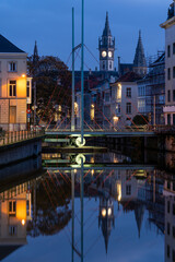 Obraz premium The post of Ghent with a swing bridge