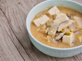 한국의 전통음식 된장찌개