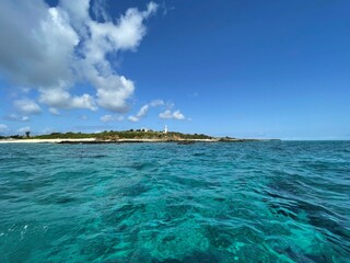 Fototapeta premium 【与論島】赤崎のエメラルドグリーンの海