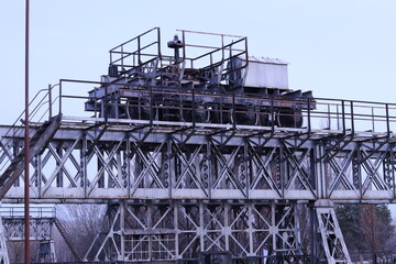 a locomotive on the dam with the help of which they open the gate