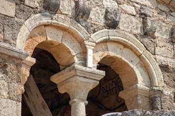 Windows to the Spanish Romanesque