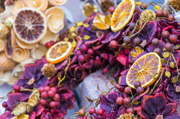 ドライオレンジを使ったクリスマス用リース