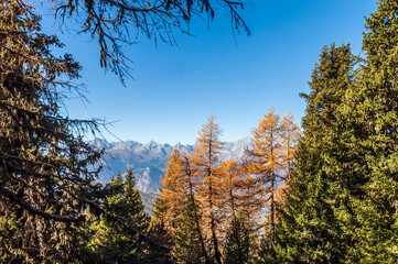 Hersbtliche Berglandschaft