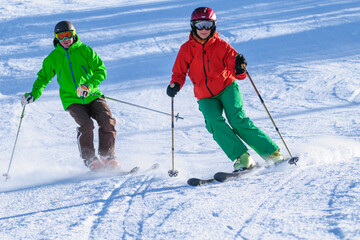 Gemeinsam skifahren auf bestens pr&auml;parierter Skipiste