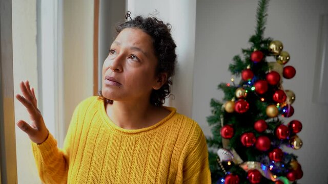 Video about woman feeling sad and depressed during christmas