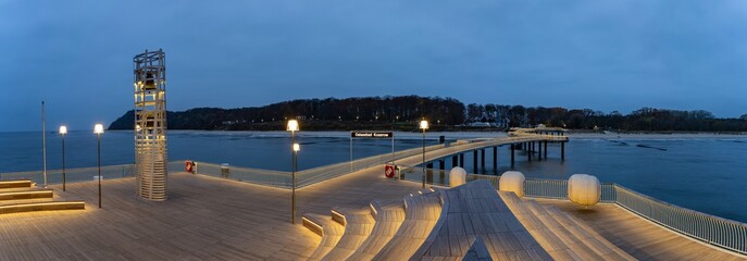Ostsee,  wunderschöne Seebrücke Ostseebad Koserow auf der Insel Usedom bei Nacht
