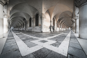 Naklejka premium Venedig 2021 Zeitsprung