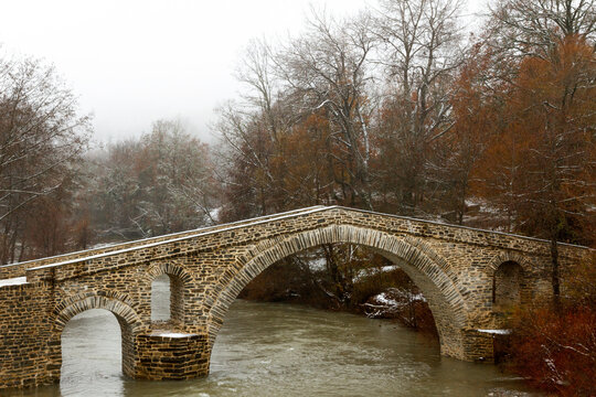 Stone bridge Ziakas, a historic stone bridge in Grevena region, Macedonia, Greece, Europe, built during the early 19th century.