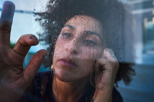 Portrait of an afro woman in winter