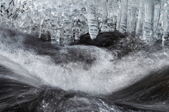 Strange Icicles and Ice Formations In New England Stream