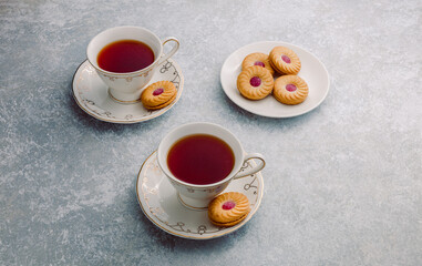tea and biscuits or cookies