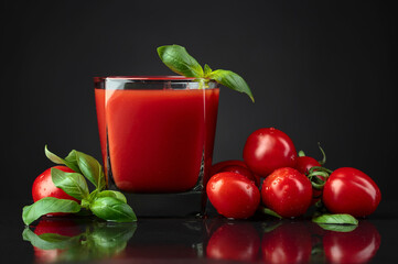 Tomato juice and wet tomatoes.