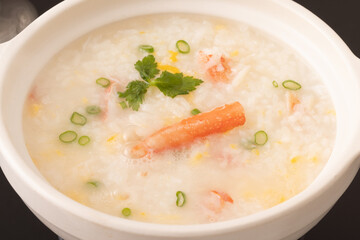 カニ雑炊(ずわい蟹)