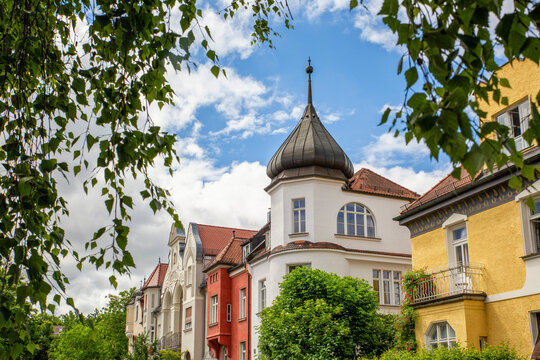 Germany, Bavaria, Munich, Historic villas in Gern